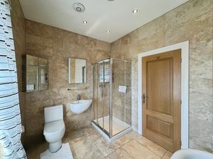 Photo 14- click for photo gallery